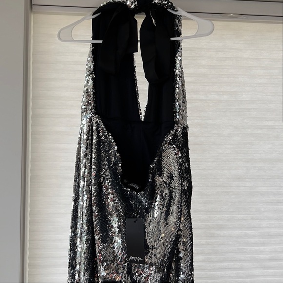 Nasty gal size 10 sequin jumpsuit silver - Picture 2 of 3
